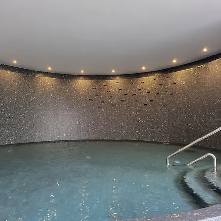 Hotel Roca Mar 4*