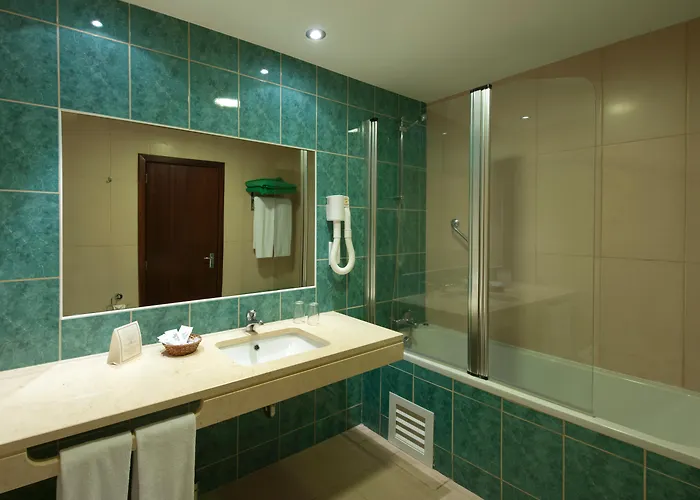 Roca Mar מלון 4*